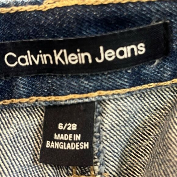 Calvin Klein Jeans Cut Off Denim Shorts High Rise Sz 6 NWT Deadstock - Picture 3 of 5